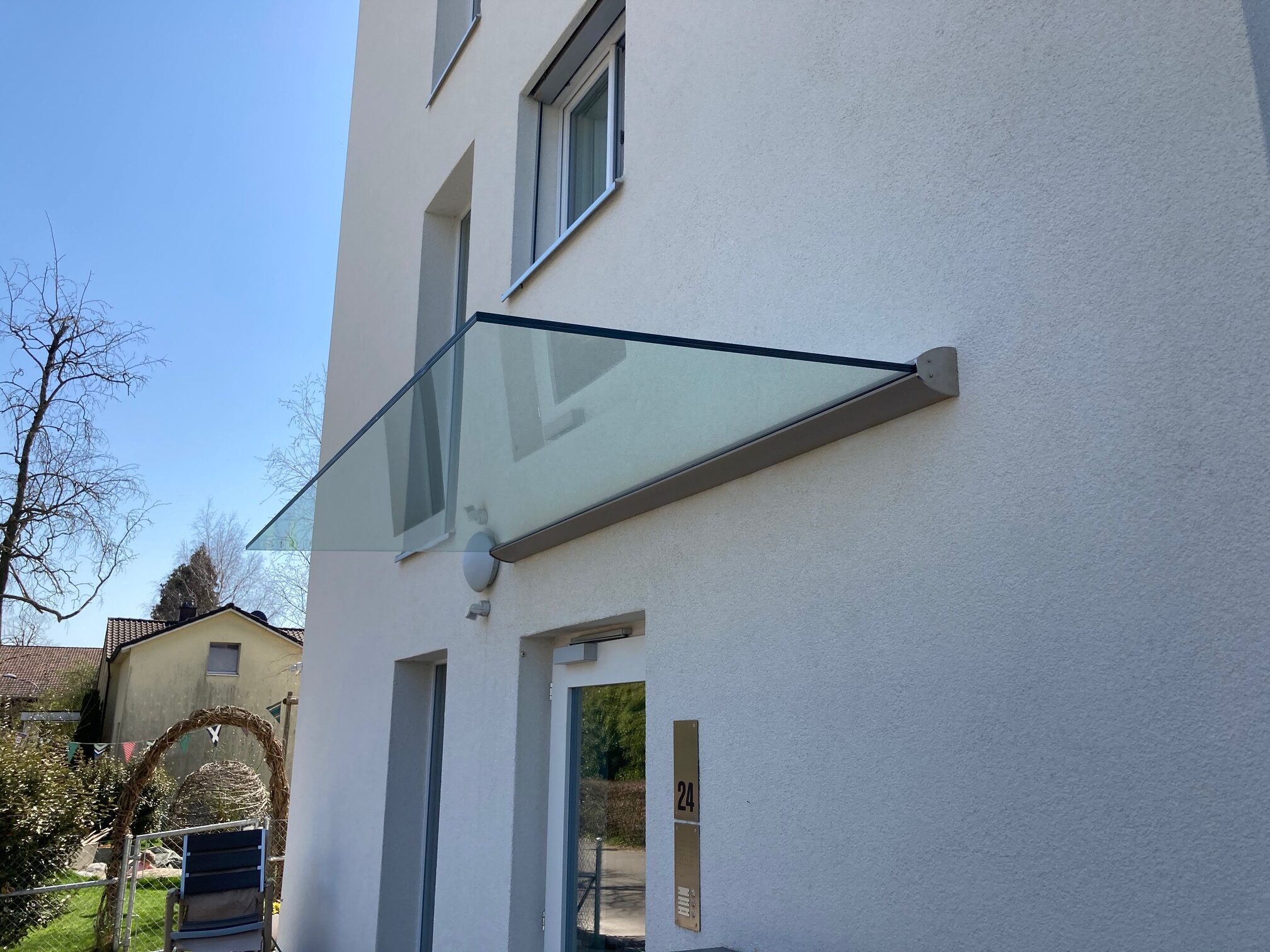 Glasvordach Detailansicht